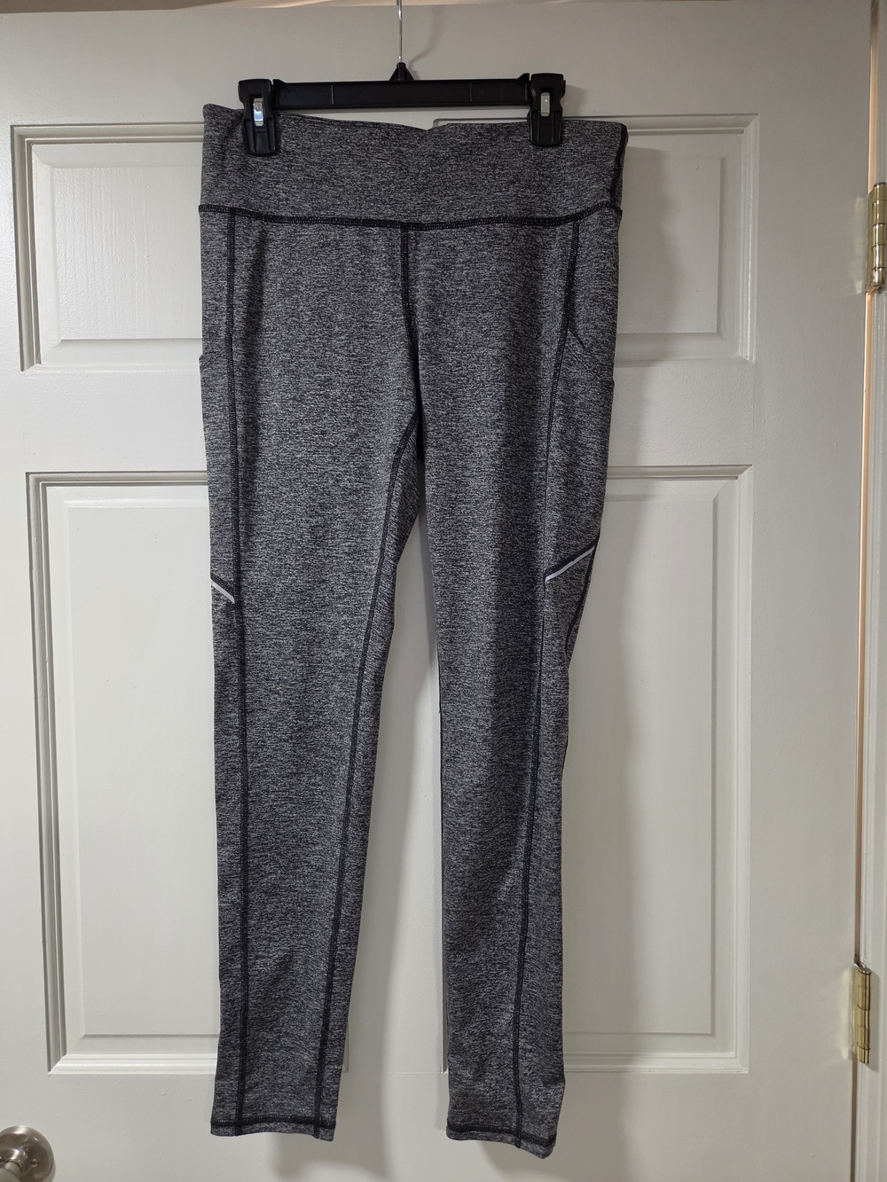 Xersion Gray High-Waist Performance Leggings with Side Pockets